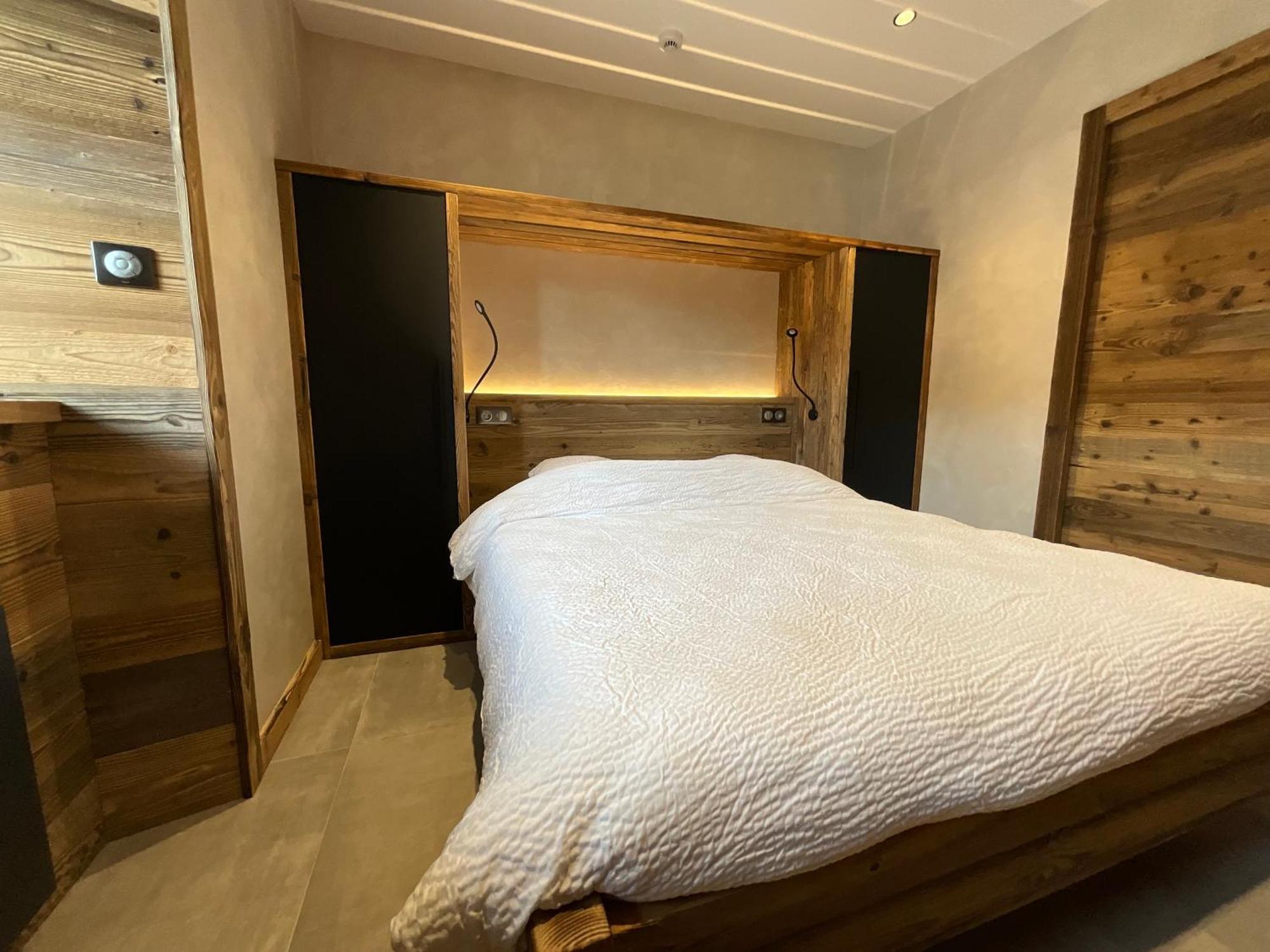 Gite Roche Des Ducs Avec Piscine Toute L'Annee, Spa, Sauna, Hammam Rochesson Eksteriør billede